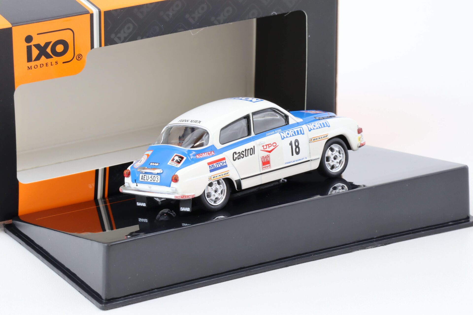 1:43 IXO SAAB 96 V4 Rallye WM 1000 Lakes 1976 Vilkas/ Soini #18