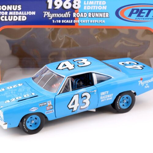 1:18 ERTL 1968 Plymouth Road Runner #43 Petty Enterprises blue