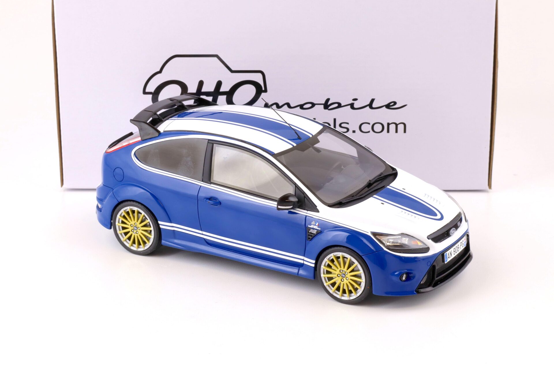 1:18 OTTO mobile OT1010 Ford Focus RS MK2 Le Mans blue/ white 2010