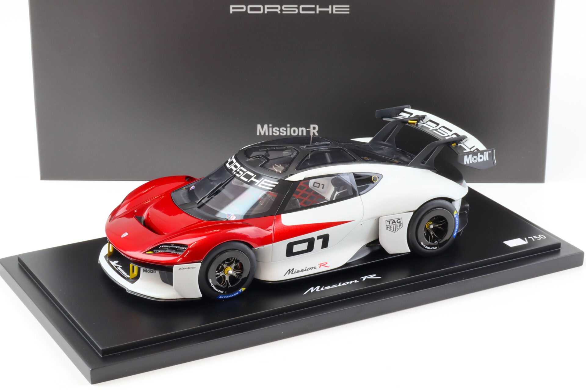 1:18 Spark Porsche Mission R #01 red/ white WAP DEALER