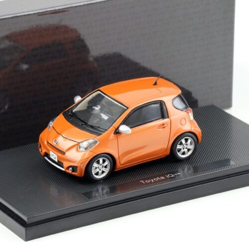 1:43 Ebbro Toyota IQ orange 2009
