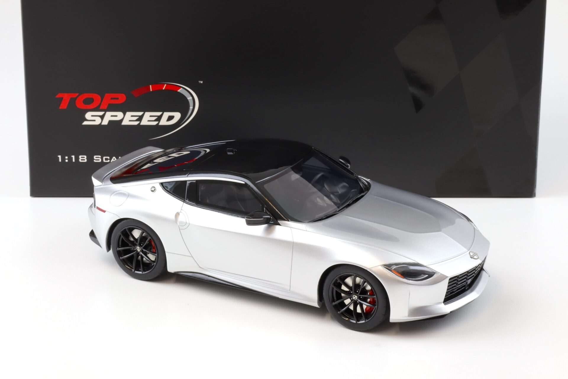 1:18 Top Speed Nissan Z Performance 2023 Brillant silver TS0400