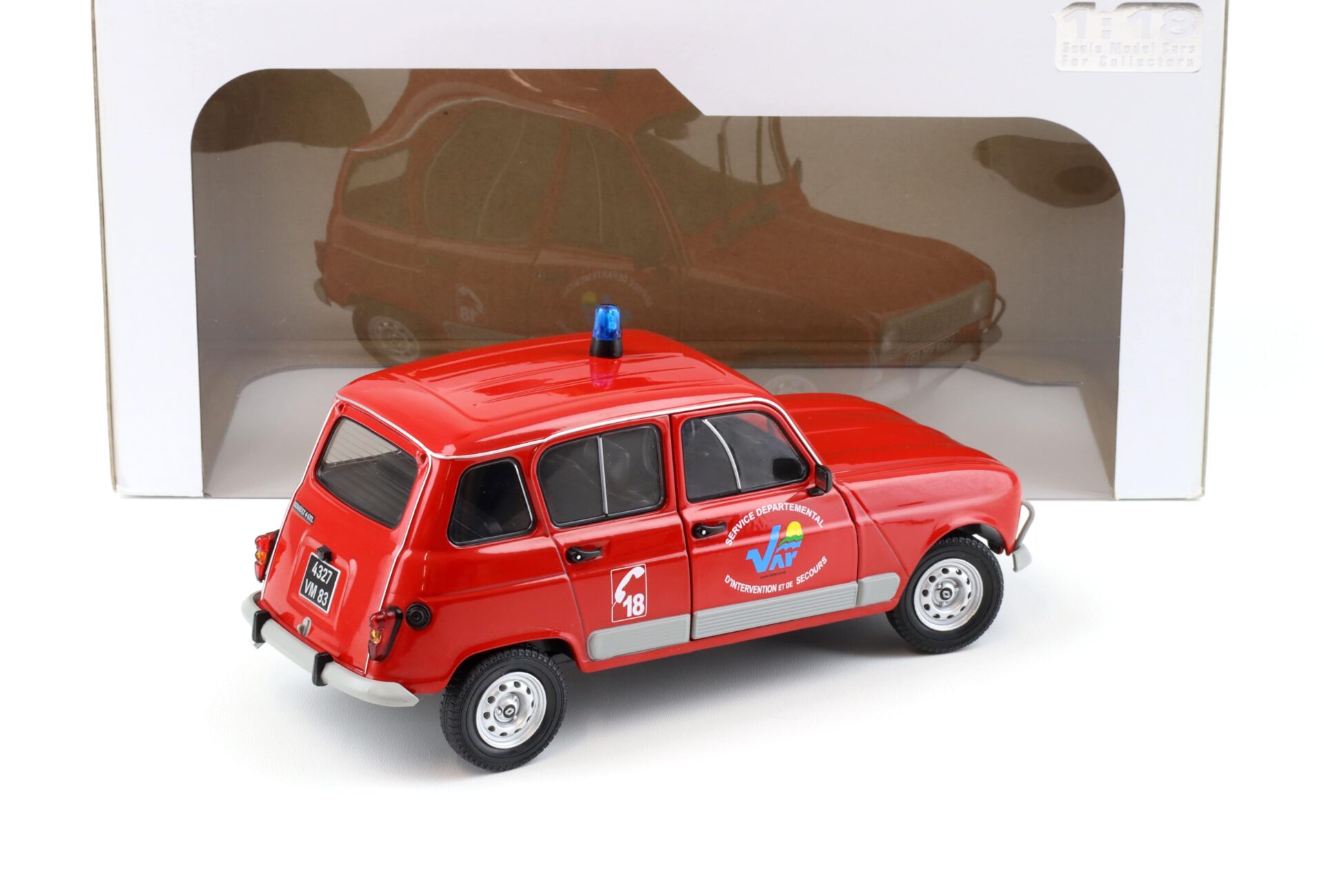 1:18 Solido Renault 4 GTL Pompier du Var Service Departmental red